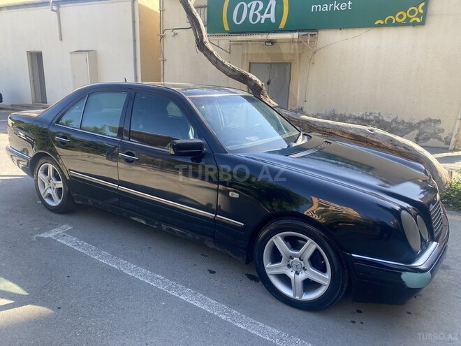 Mercedes E 240 1998, 393,000 km - 2.4 l - Bakı