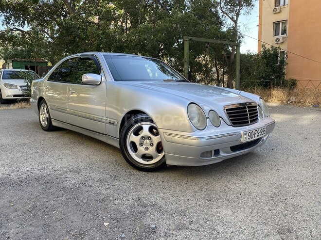 Mercedes E 280 2000, 458,000 km - 2.8 л - Bakı