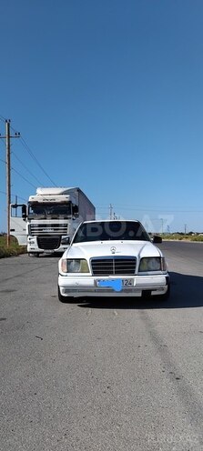 Mercedes E 300 d 1992, 352,866 km - 3.0 l - Bakı
