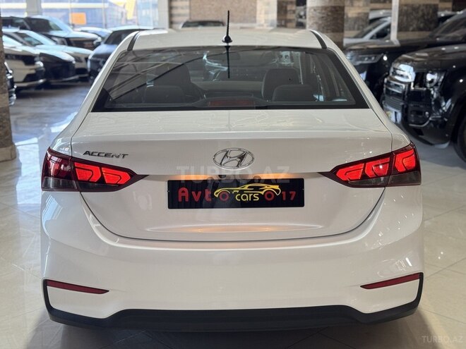 Hyundai Accent 2019, 96,000 km - 1.6 л - Bakı