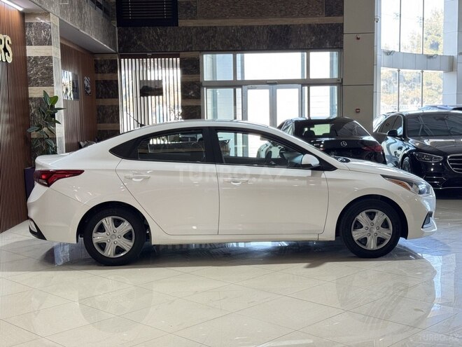 Hyundai Accent 2019, 96,000 km - 1.6 л - Bakı