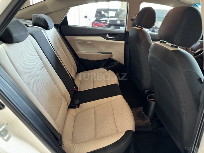 Hyundai Accent 2019, 96,000 km - 1.6 л - Bakı