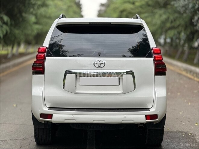 Toyota Land Cruiser Prado 2009, 199,000 km - 4.0 л - Bakı