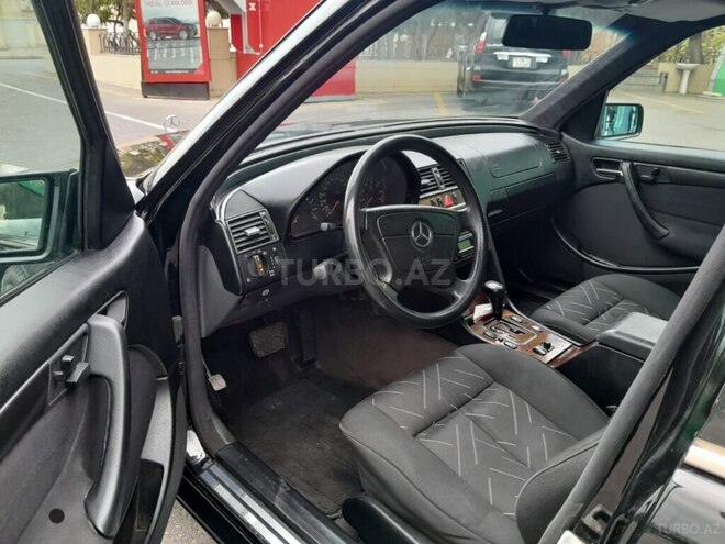 Mercedes C 200 1998, 298,560 km - 2.0 l - Bakı
