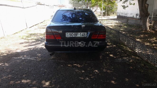 Mercedes E 230 1996, 855,800 km - 2.3 l - İmişli