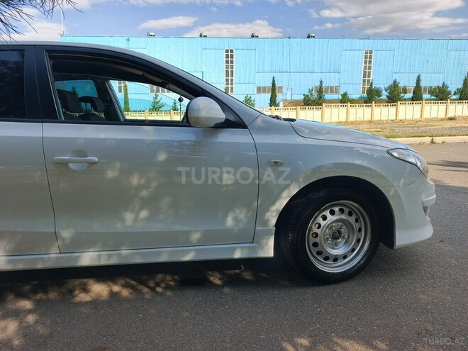 Hyundai i30 2011, 186,000 km - 1.6 l - Gəncə