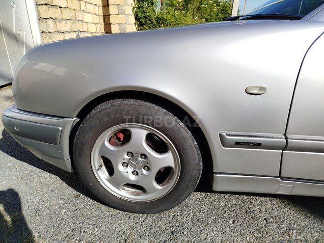 Mercedes E 240 1998, 474,000 km - 2.4 l - Qəbələ