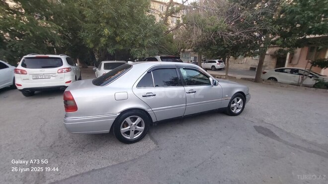 Mercedes C 200 1995, 490,000 km - 2.0 л - Bakı