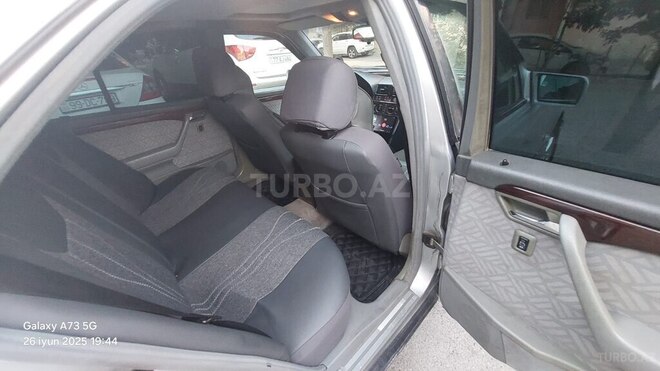 Mercedes C 200 1995, 490,000 km - 2.0 л - Bakı