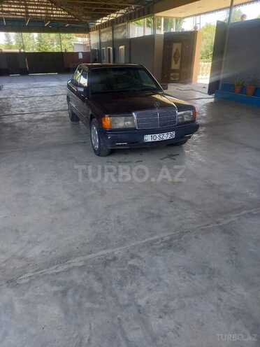 Mercedes 190 1992, 250,000 km - 2.0 l - Sabirabad