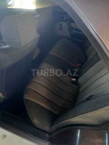 Mercedes 190 1992, 250,000 km - 2.0 l - Sabirabad