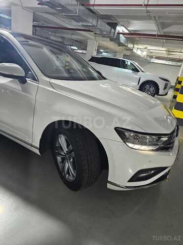 Volkswagen Passat 2021, 95,000 km - 1.4 l - Bakı