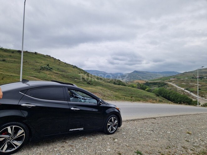 Hyundai Elantra 2014, 193,121 km - 1.8 l - Bakı