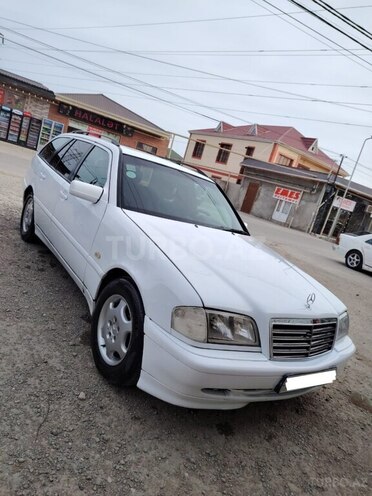 Mercedes C 220 d 2000, 250,000 km - 2.2 л - Bakı