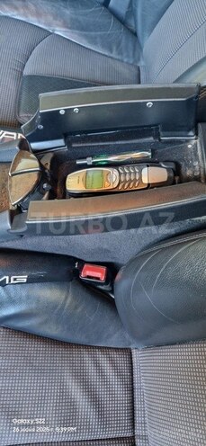 Mercedes E 240 2003, 293,235 km - 2.6 l - Neftçala
