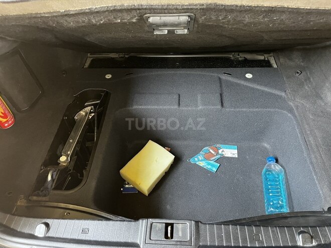 Mercedes E 240 2003, 293,235 km - 2.6 l - Neftçala