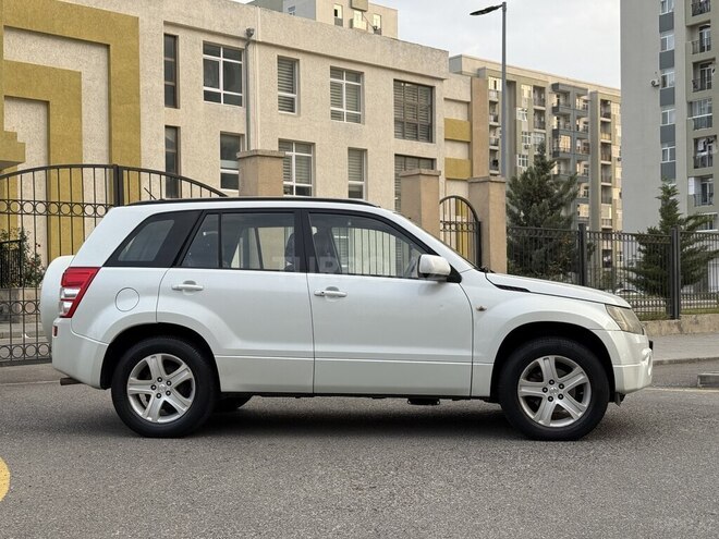 Suzuki Grand Vitara 2007, 266,000 km - 2.0 л - Bakı