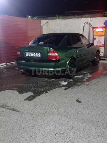 Opel Vectra 1996, 400,000 km - 1.6 l - Bakı