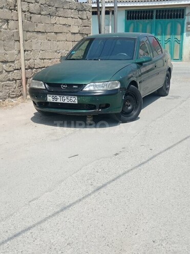 Opel Vectra 1996, 400,000 km - 1.6 l - Bakı