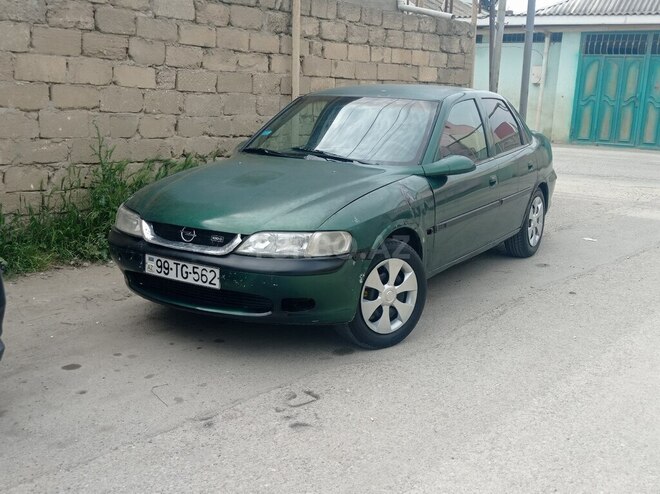 Opel Vectra 1996, 400,000 km - 1.6 l - Bakı