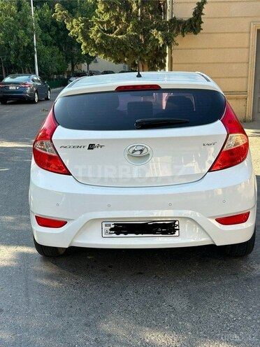 Hyundai Accent 2015, 181,000 km - 1.6 л - Bakı