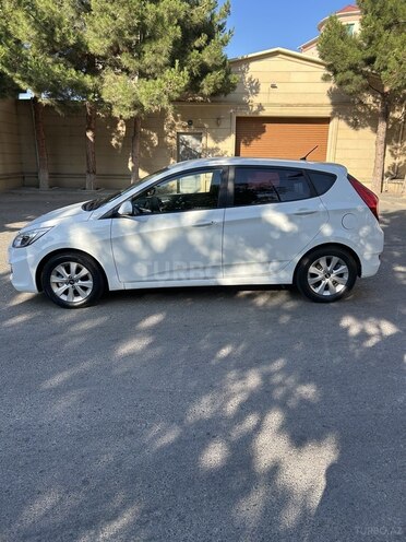 Hyundai Accent 2015, 181,000 km - 1.6 л - Bakı