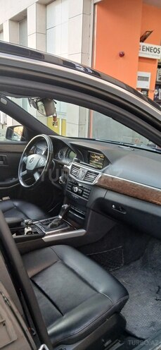 Mercedes E 220 d 2011, 260,000 km - 2.1 л - Bakı
