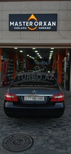 Mercedes E 220 d 2011, 260,000 km - 2.1 л - Bakı