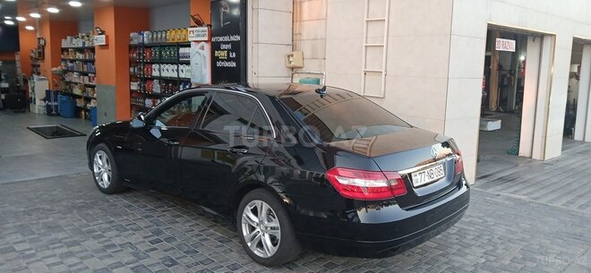 Mercedes E 220 d 2011, 260,000 km - 2.1 л - Bakı