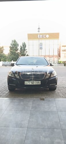 Mercedes E 220 d 2011, 260,000 km - 2.1 л - Bakı