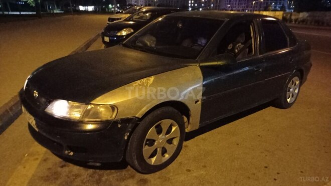 Opel Vectra 1996, 400,000 km - 1.6 l - Bakı