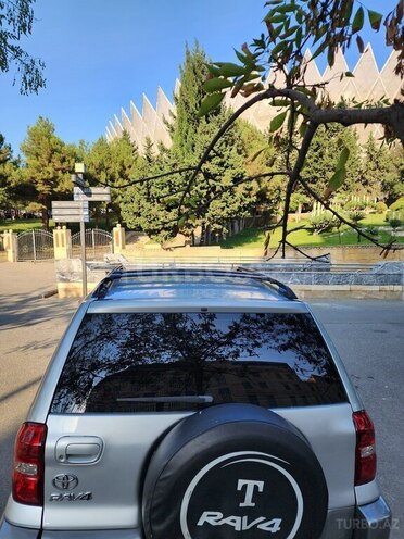 Toyota RAV4 2004, 300,000 km - 2.4 l - Bakı