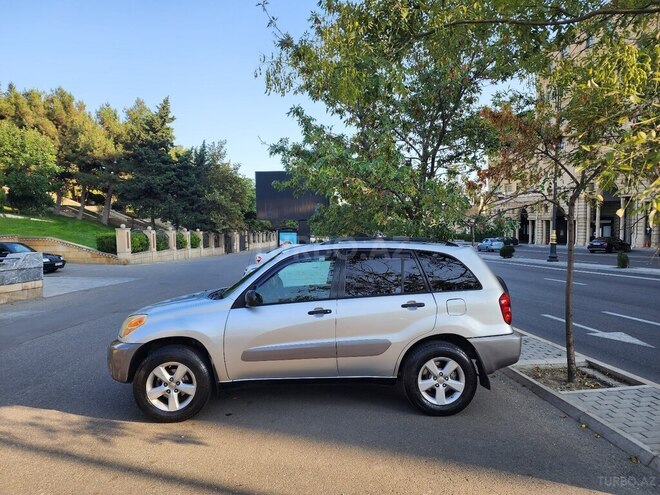 Toyota RAV4 2004, 300,000 km - 2.4 l - Bakı
