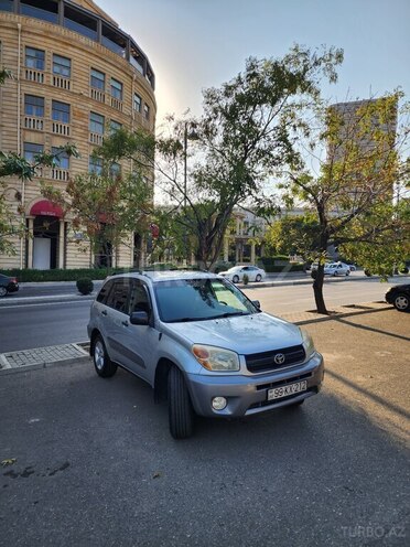 Toyota RAV4 2004, 300,000 km - 2.4 l - Bakı
