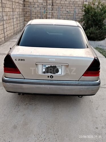Mercedes C 230 1997, 593,848 km - 2.3 l - Sumqayıt