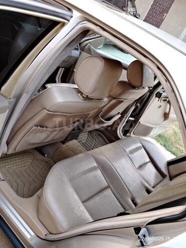 Mercedes C 230 1997, 593,848 km - 2.3 l - Sumqayıt