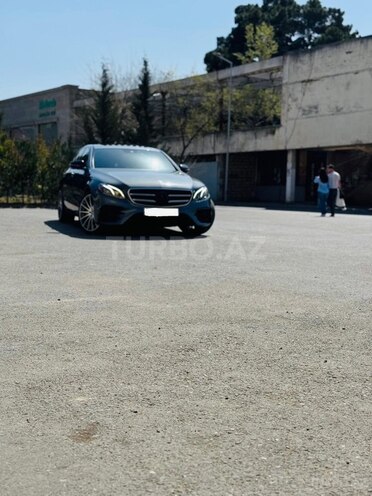 Mercedes E 300 2018, 150,000 km - 2.0 л - Bakı