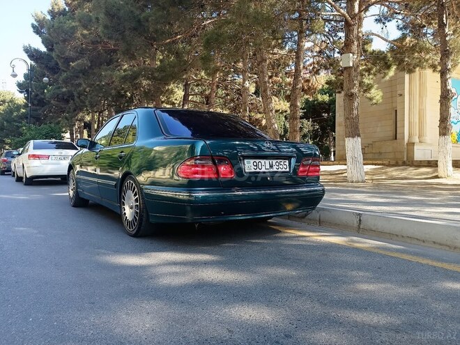 Mercedes E 220 d 1998, 525,000 km - 2.2 л - Bakı