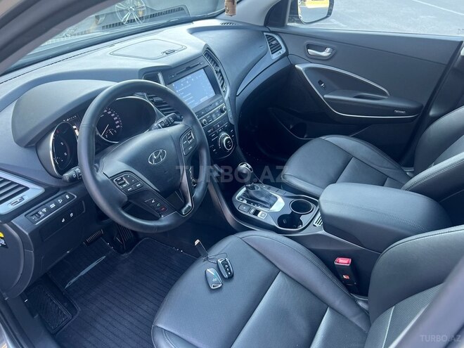 Hyundai Santa Fe-7