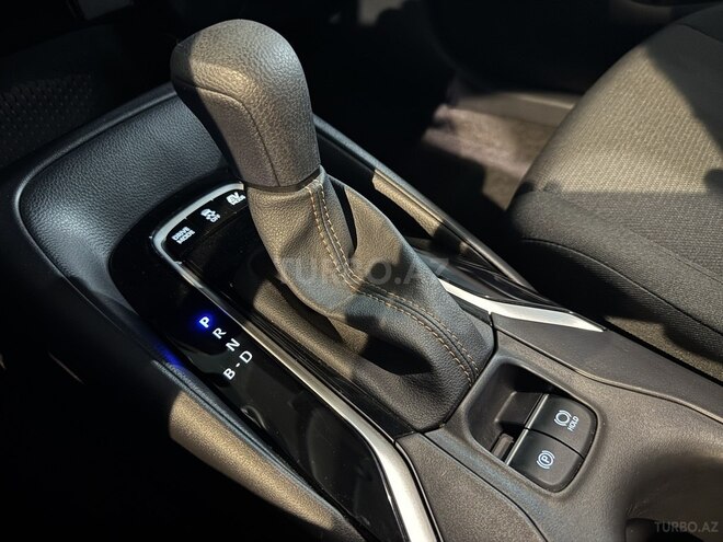 Toyota  2024, 8,000 km - 1.8 l - Bakı