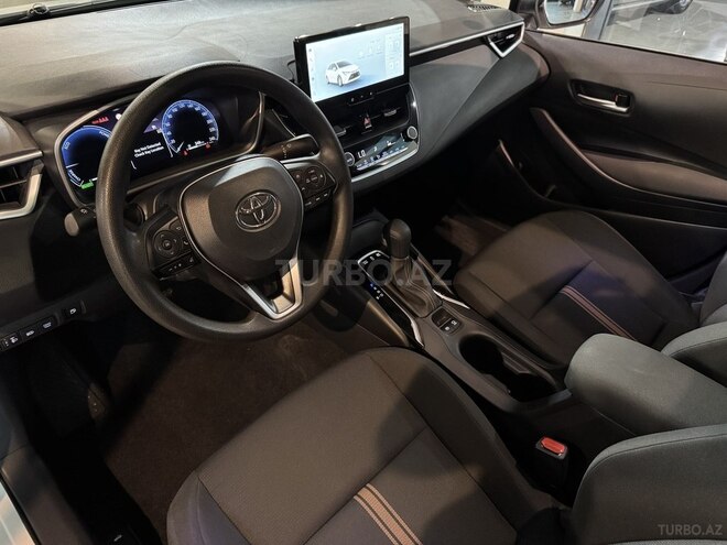 Toyota  2024, 8,000 km - 1.8 l - Bakı