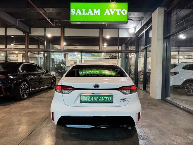 Toyota  2024, 8,000 km - 1.8 l - Bakı