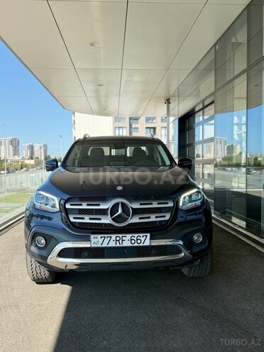 Mercedes  2019, 84,000 km - 2.3 l - Bakı