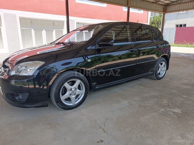 Toyota Corolla 2005, 220,000 km - 1.4 l - Masallı
