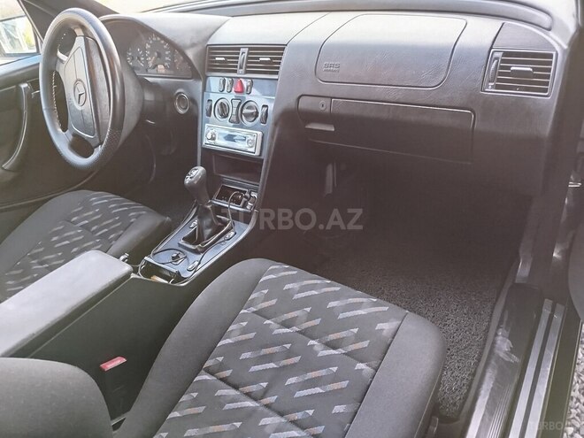 Mercedes C 220 d 1998, 259,000 km - 2.2 л - Zaqatala