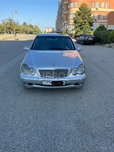Mercedes C 240 2000, 509,525 km - 2.4 л - Bakı
