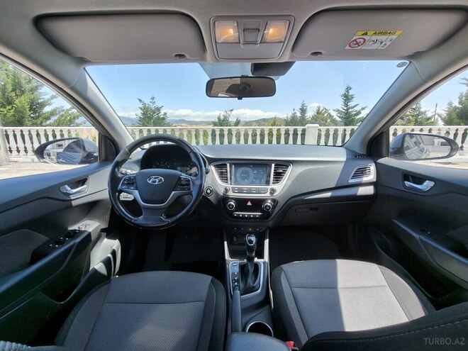 Hyundai Accent 2019, 100,000 km - 1.6 l - Bakı