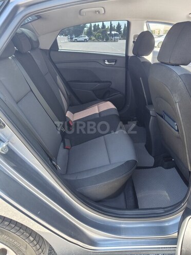 Hyundai Accent 2019, 100,000 km - 1.6 l - Bakı
