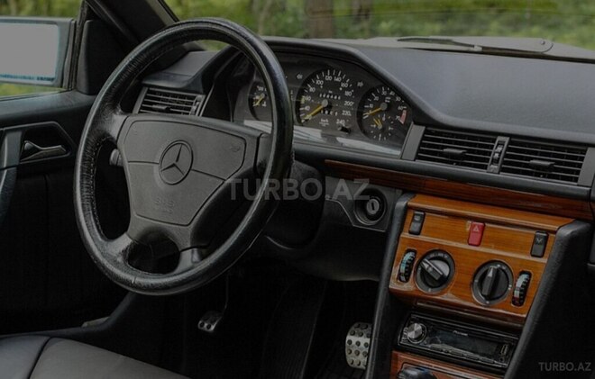 Mercedes E 200 d 1991, 350,965 km - 2.0 л - Bakı