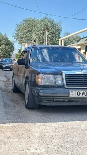 Mercedes E 200 d 1991, 350,965 km - 2.0 л - Bakı